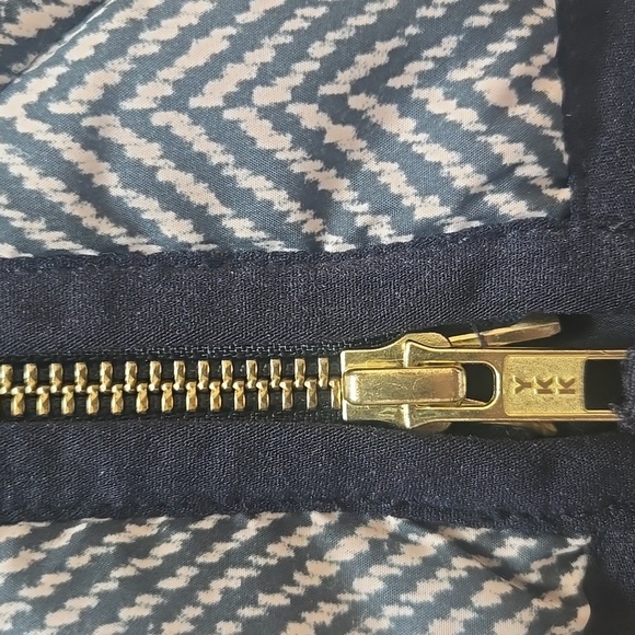 J. Crew Herringbone Puffer Vest Size XS - Picture 11 of 12